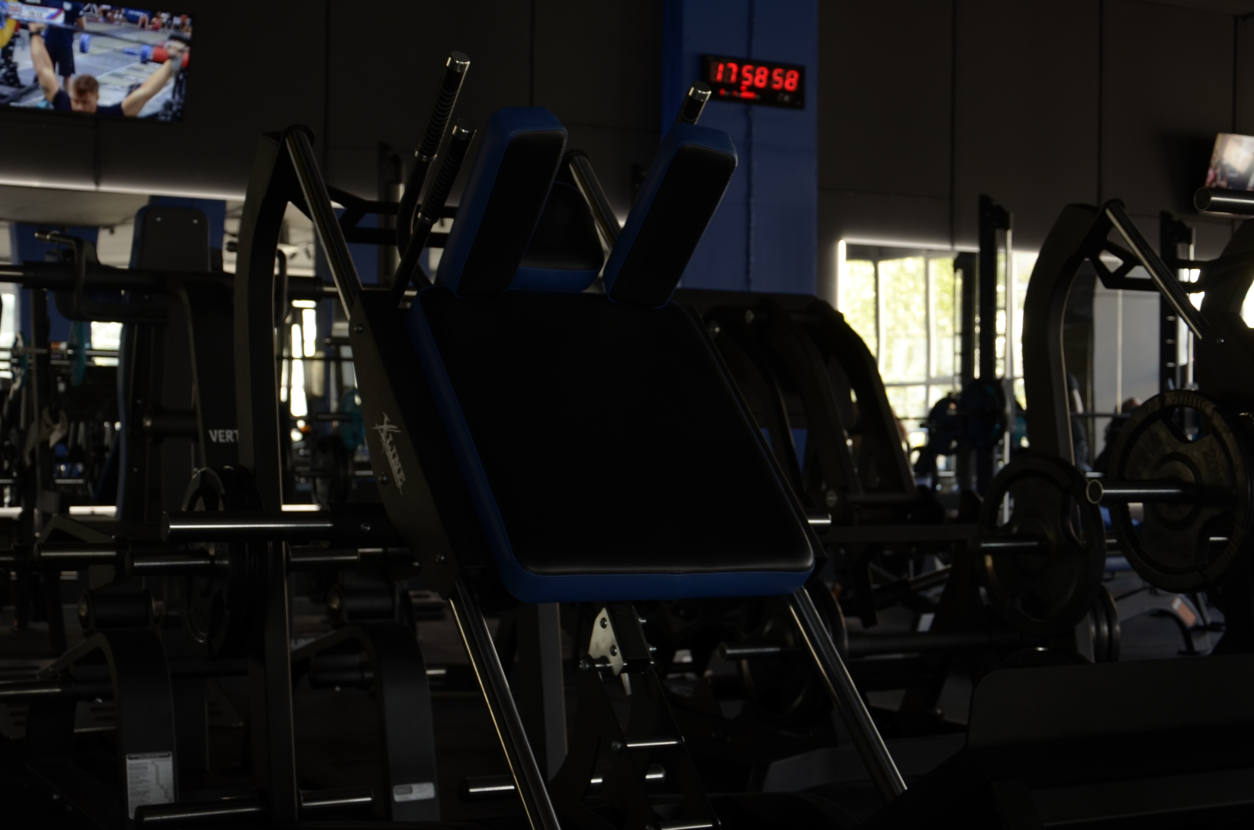 Black Gym головний візуал клубу